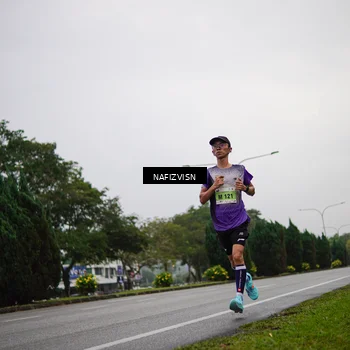 Runner Photo 8506869
