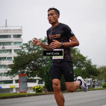 Runner Photo 8506870