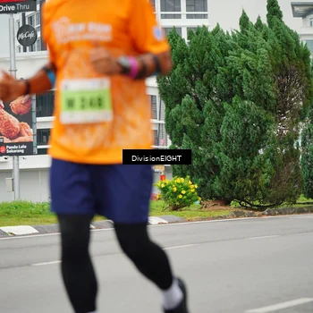 Runner Photo 8506934