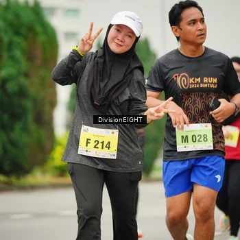 Runner Photo 8507034
