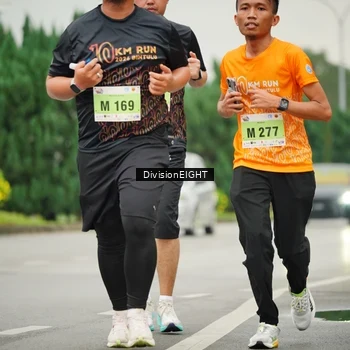 Runner Photo 8507045