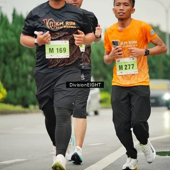Runner Photo 8507054