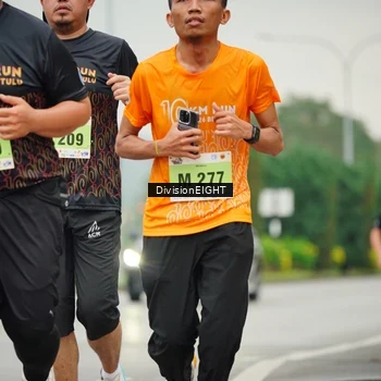 Runner Photo 8507066