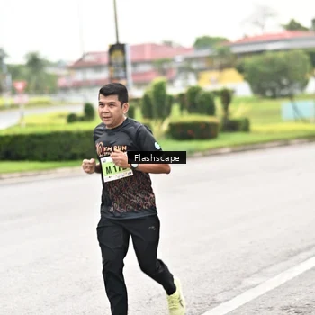 Runner Photo 8507069
