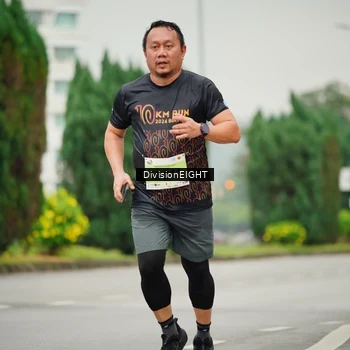 Runner Photo 8507071