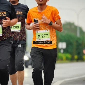 Runner Photo 8507104