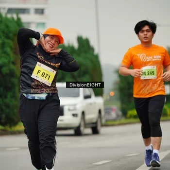 Runner Photo 8507106