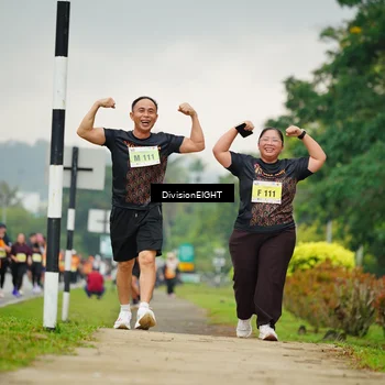 Runner Photo 8507177