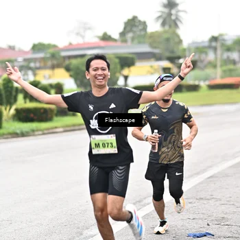 Runner Photo 8507357