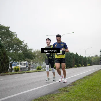 Runner Photo 8507489