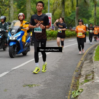 Runner Photo 8507498