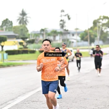Runner Photo 8507537