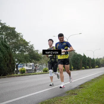 Runner Photo 8507568