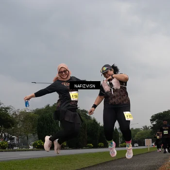 Runner Photo 8507635