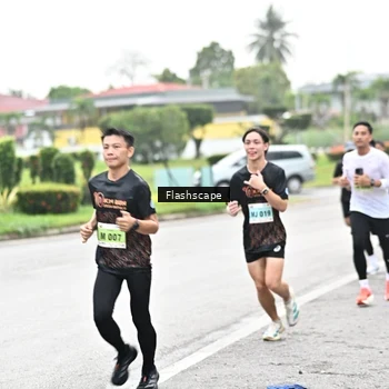 Runner Photo 8507740