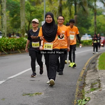 Runner Photo 8507751