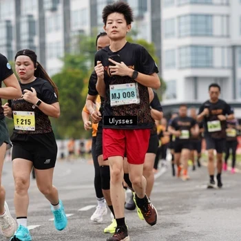 Runner Photo 8507771
