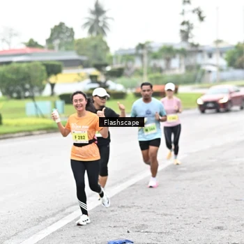Runner Photo 8507845