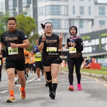 Runner Photo 8507898