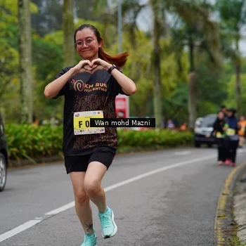 Runner Photo 8507907