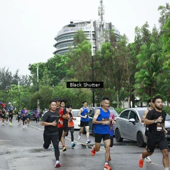 Runner Photo 8507928