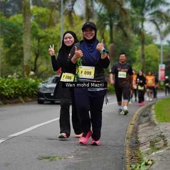 Runner Photo 8507931