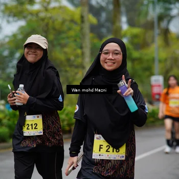 Runner Photo 8507982