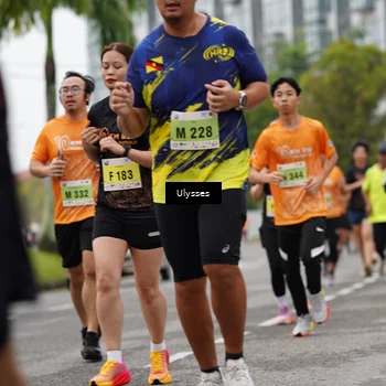 Runner Photo 8508011