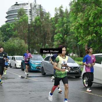 Runner Photo 8508012
