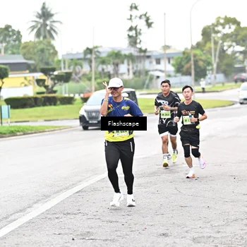 Runner Photo 8508032