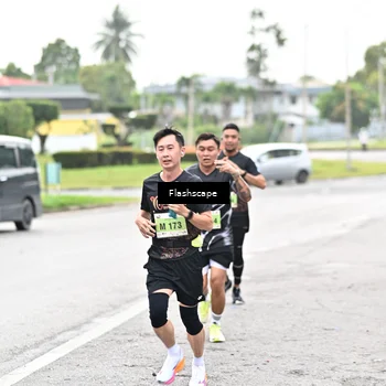Runner Photo 8508077