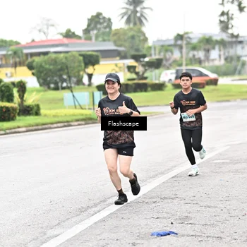 Runner Photo 8508101