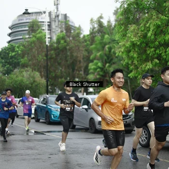 Runner Photo 8508105