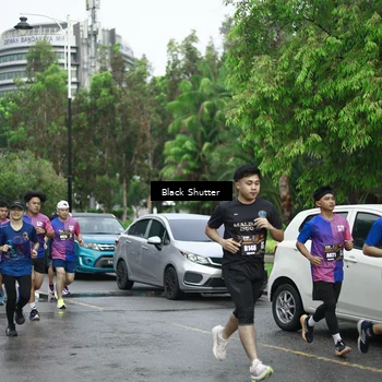 Runner Photo 8508118