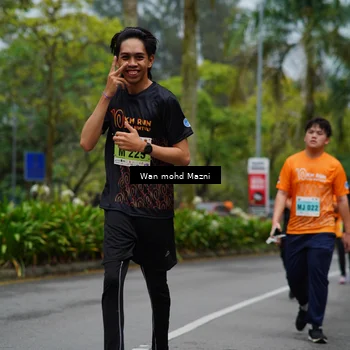 Runner Photo 8508216