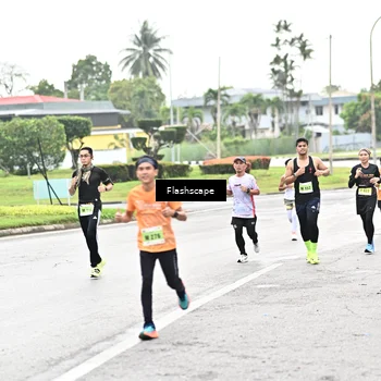 Runner Photo 8508223