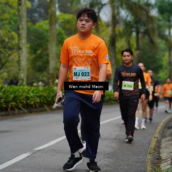 Runner Photo 8508257