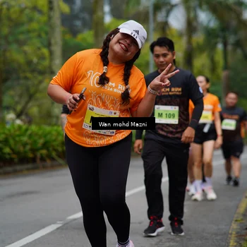 Runner Photo 8508275