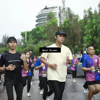 Runner Photo 8508365