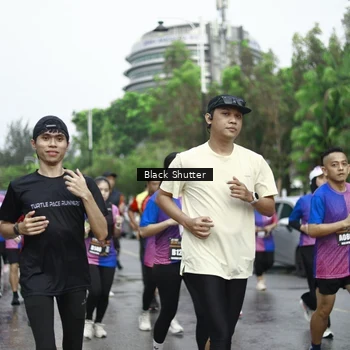 Runner Photo 8508369