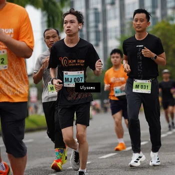 Runner Photo 8508396