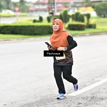 Runner Photo 8508411