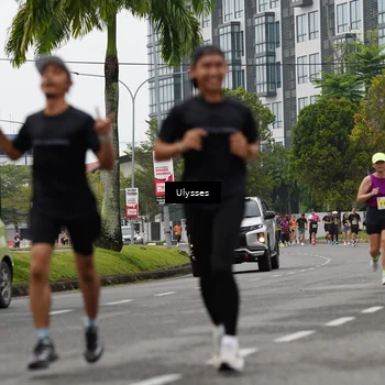 Runner Photo 8508512