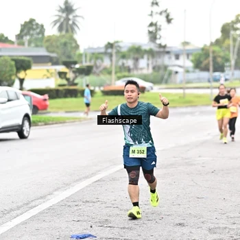 Runner Photo 8508585