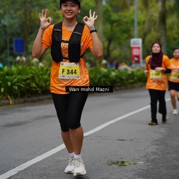 Runner Photo 8508654