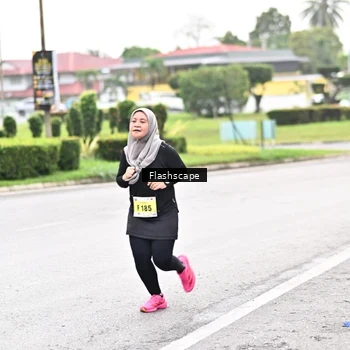 Runner Photo 8508663