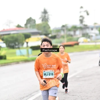 Runner Photo 8508664