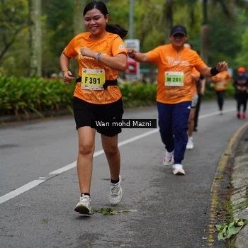 Runner Photo 8508698