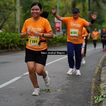 Runner Photo 8508706