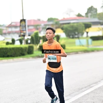 Runner Photo 8508724